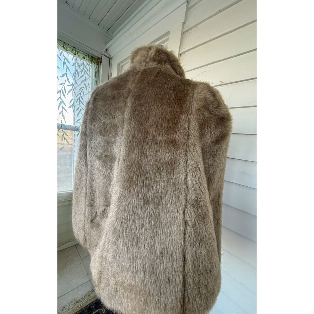 Vintage 60's Faux Fur Stole/Cape/Wrap Warm Beige - Picture 14 of 16
